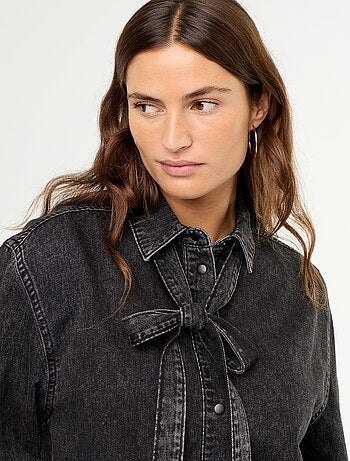 Camicia in denim con collo lavallière