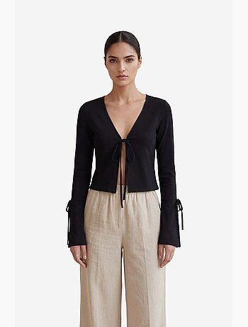 Camicia in lino con scollo a v e dettaglio a fiocco, modello crop top, di my fashion
