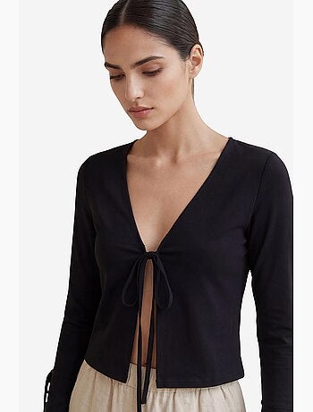 Camicia in lino con scollo a v e dettaglio a fiocco, modello crop top, di my fashion