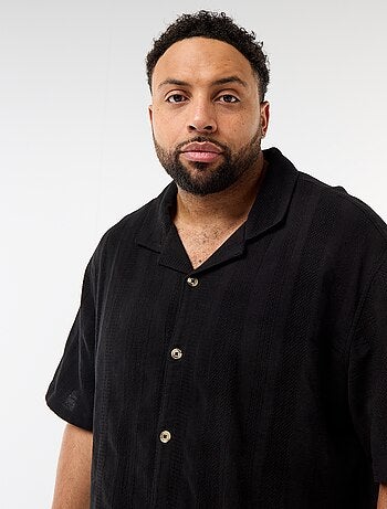 Camicia in maglia fantasia a maniche corte