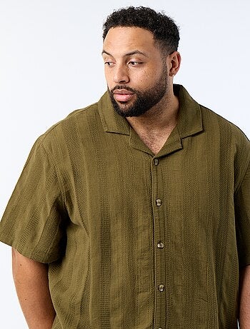 Camicia in maglia fantasia a maniche corte