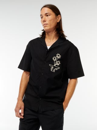 Camicia in misto lino con maniche corte e ricami