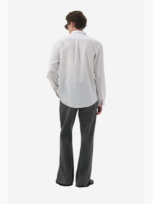 Camicia in popeline regular fit con bottoni giesto - Kiabi Camicia in popeline regular fit con bottoni giesto - Kiabi
