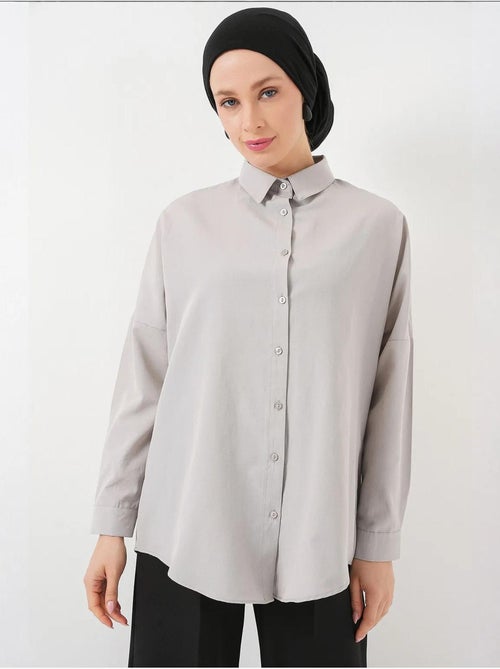 Camicia in popeline relaxed fit con chiusura a bottoni bdart - Kiabi Camicia in popeline relaxed fit con chiusura a bottoni bdart - Kiabi