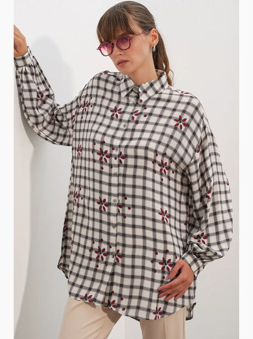 Camicia lunga oversize in crêpe a quadri bdart - Kiabi Camicia lunga oversize in crêpe a quadri bdart - Kiabi
