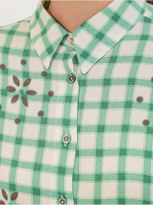 Camicia lunga oversize in crêpe a quadri bdart - Kiabi Camicia lunga oversize in crêpe a quadri bdart - Kiabi