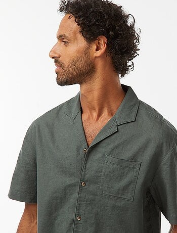 Camicia maniche corte con tasca sul petto