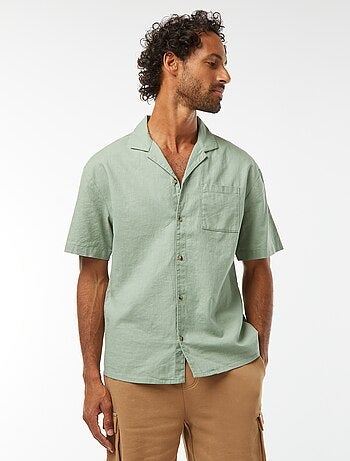 Camicia maniche corte con tasca sul petto