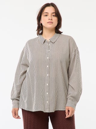 Camicia morbida in misto lino