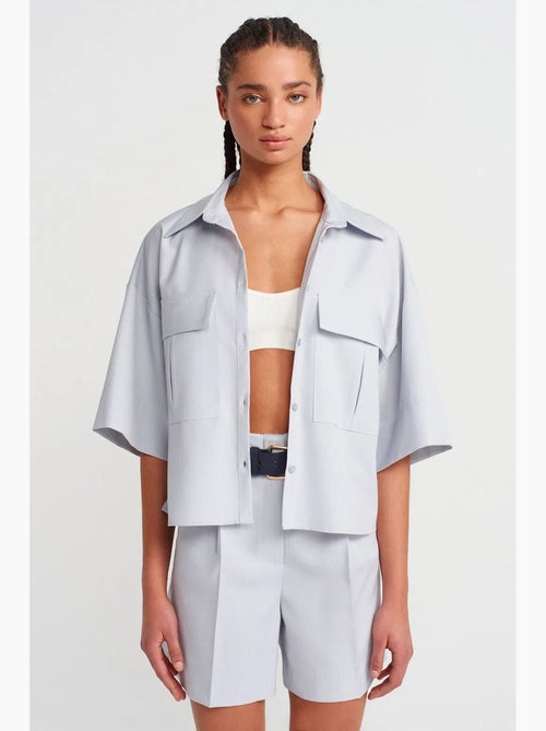 Camicia overshirt in crepe cropped oversize dilvin - Kiabi Camicia overshirt in crepe cropped oversize dilvin - Kiabi