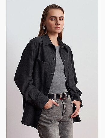 Camicia overshirt in maglia oversize a maniche lunghe dilvin