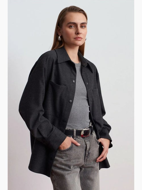 Camicia overshirt in maglia oversize a maniche lunghe dilvin - Kiabi Camicia overshirt in maglia oversize a maniche lunghe dilvin - Kiabi