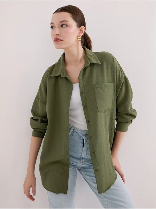 Camicia overshirt in misto lino con chiusura a bottoni bdart - Kiabi Camicia overshirt in misto lino con chiusura a bottoni bdart - Kiabi