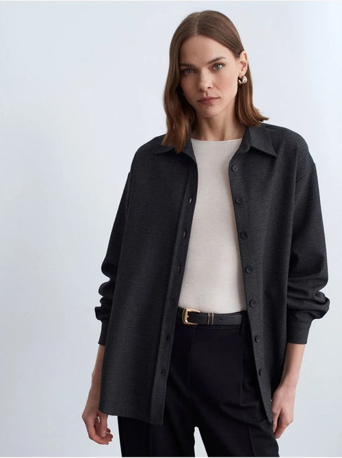 Camicia oversize a maniche lunghe con micro motivo dilvin - Kiabi Camicia oversize a maniche lunghe con micro motivo dilvin - Kiabi