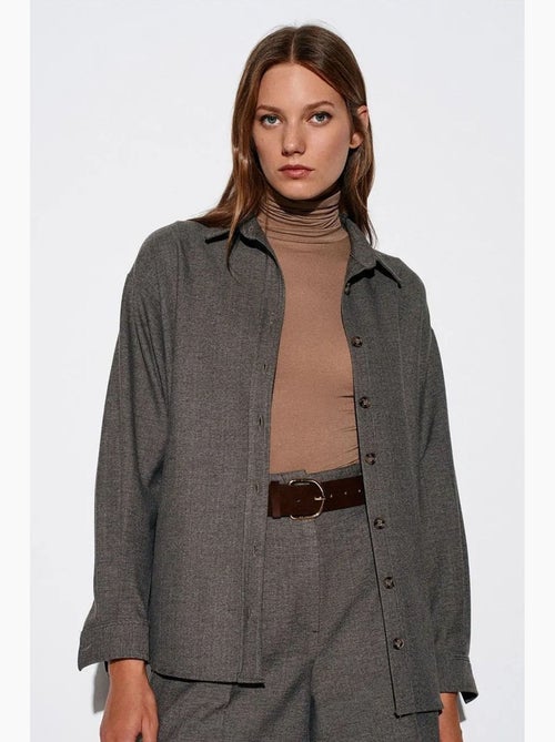 Camicia oversize a maniche lunghe con micro motivo dilvin - Kiabi Camicia oversize a maniche lunghe con micro motivo dilvin - Kiabi