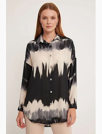 Camicia oversize a maniche lunghe con tessitura astratta e chiusura con bottoni bdart