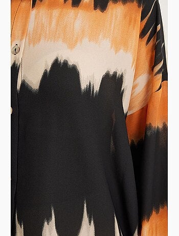 Camicia oversize a maniche lunghe con tessitura astratta e chiusura con bottoni bdart