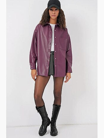 Camicia oversize a maniche lunghe in similpelle con bottoni e tasca bdart