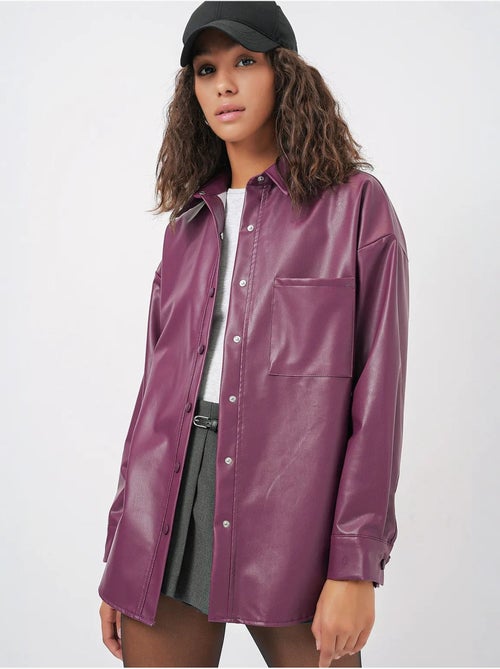 Camicia oversize a maniche lunghe in similpelle con bottoni e tasca bdart - Kiabi Camicia oversize a maniche lunghe in similpelle con bottoni e tasca bdart - Kiabi