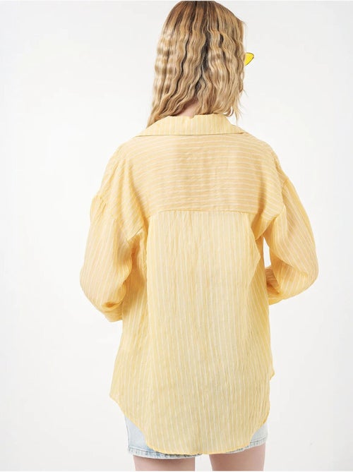 Camicia oversize a righe con abbottonatura frontale bdart - Kiabi Camicia oversize a righe con abbottonatura frontale bdart - Kiabi