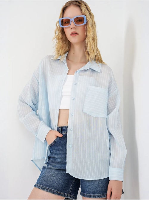 Camicia oversize a righe con abbottonatura frontale bdart - Kiabi Camicia oversize a righe con abbottonatura frontale bdart - Kiabi