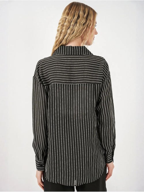Camicia oversize a righe con abbottonatura frontale bdart - Kiabi Camicia oversize a righe con abbottonatura frontale bdart - Kiabi