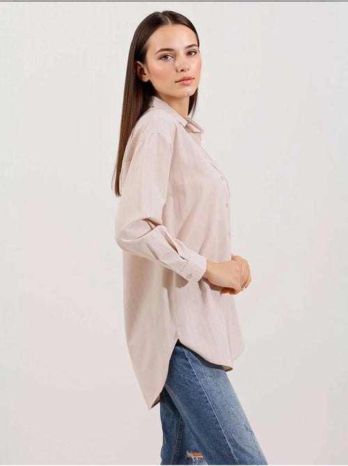 Camicia oversize a righe con dettagli tascabili bdart - Kiabi Camicia oversize a righe con dettagli tascabili bdart - Kiabi