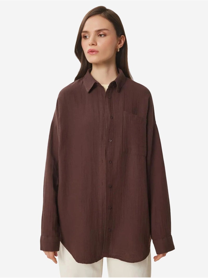 Camicia oversize in cotone testurizzato con taschino istanbul Marrone cioccolato - Kiabi