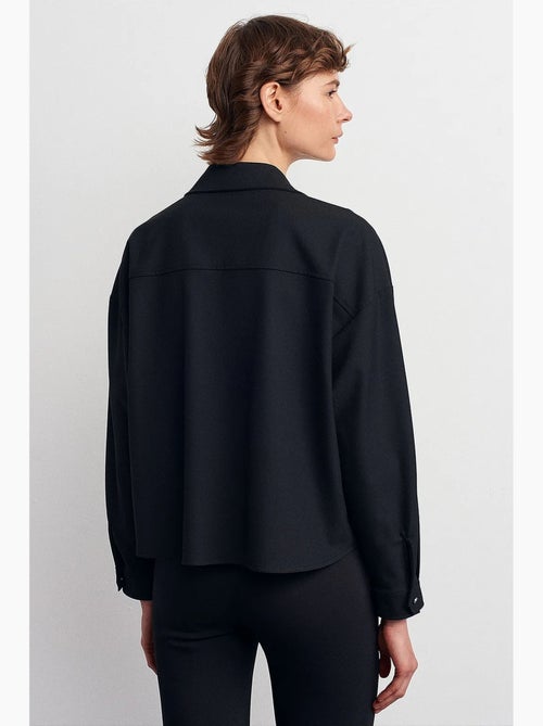 Camicia oversize in crêpe con abbottonatura frontale dilvin - Kiabi Camicia oversize in crêpe con abbottonatura frontale dilvin - Kiabi