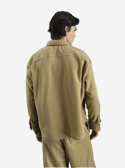 Camicia oversize in peluche con chiusura a bottoni a pressione giesto - Kiabi Camicia oversize in peluche con chiusura a bottoni a pressione giesto - Kiabi