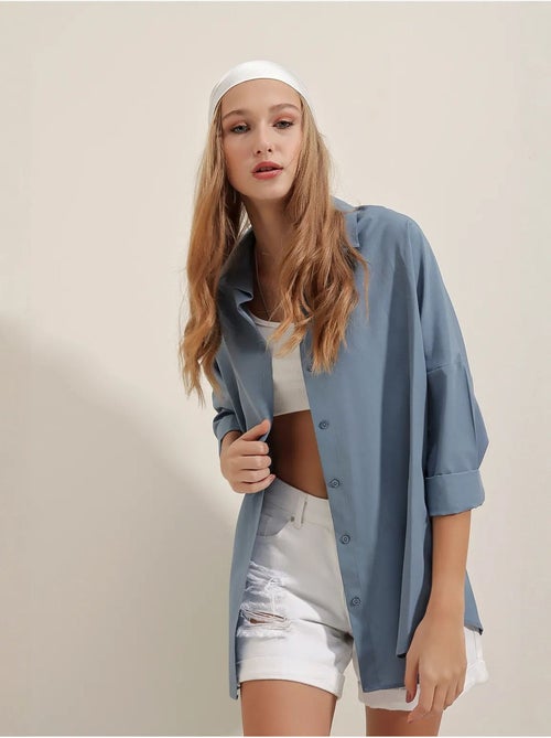 Camicia oversize in popeline con motivo e bottoni bdart - Kiabi Camicia oversize in popeline con motivo e bottoni bdart - Kiabi