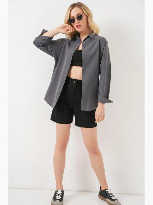 Camicia oversize in popeline con motivo e bottoni bdart - Kiabi Camicia oversize in popeline con motivo e bottoni bdart - Kiabi