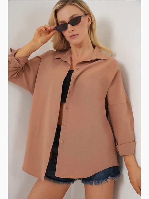 Camicia oversize in popeline con motivo e bottoni bdart - Kiabi Camicia oversize in popeline con motivo e bottoni bdart - Kiabi