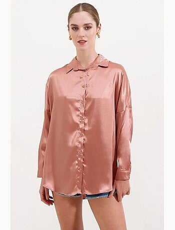 Camicia oversize in raso con bottoni sul davanti bdart