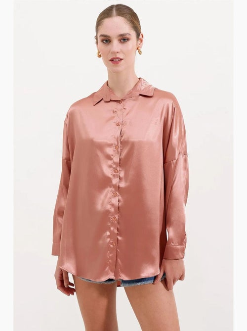 Camicia oversize in raso con bottoni sul davanti bdart - Kiabi Camicia oversize in raso con bottoni sul davanti bdart - Kiabi