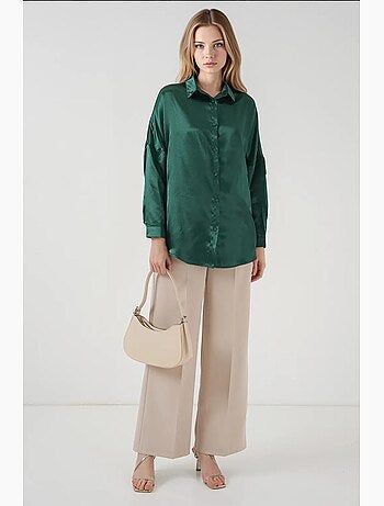 Camicia oversize in raso con bottoni sul davanti bdart