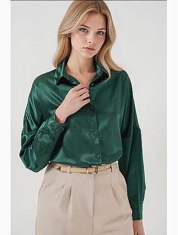 Camicia oversize in raso con bottoni sul davanti bdart
