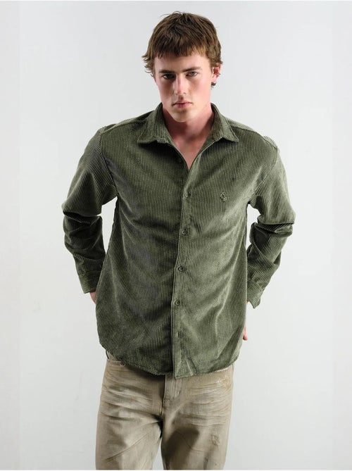 Camicia oversize in velluto a coste a maniche lunghe con bottoni giesto - Kiabi Camicia oversize in velluto a coste a maniche lunghe con bottoni giesto - Kiabi
