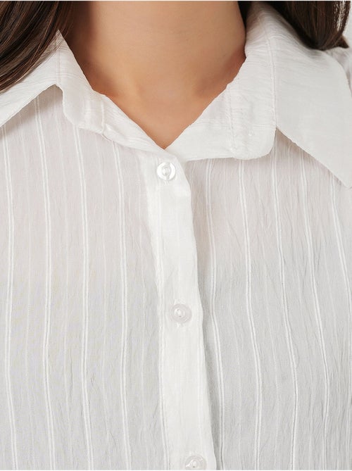 Camicia oversize testurizzata a righe con chiusura a bottoni bdart - Kiabi Camicia oversize testurizzata a righe con chiusura a bottoni bdart - Kiabi