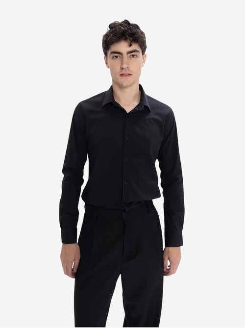 Camicia popeline slim fit con bottoni giesto - Kiabi Camicia popeline slim fit con bottoni giesto - Kiabi