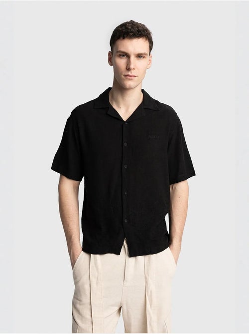 Camicia regular fit a maniche corte giesto - Kiabi Camicia regular fit a maniche corte giesto - Kiabi