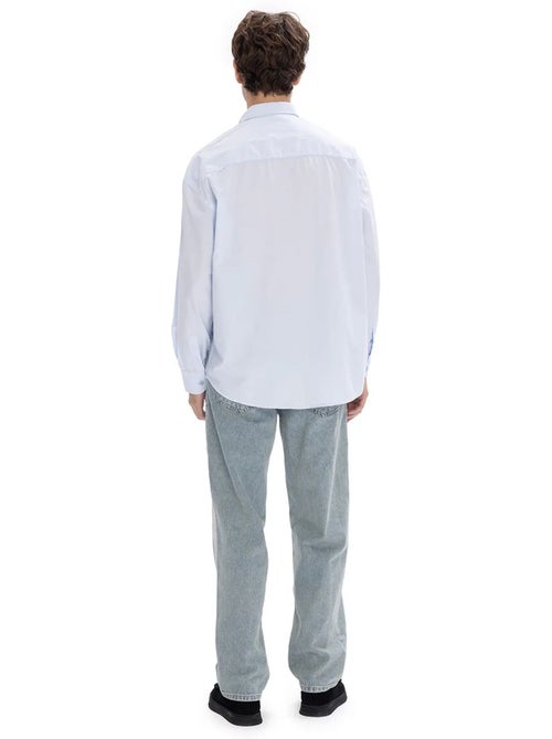 Camicia regular fit con colletto button-down e taschino giesto - Kiabi Camicia regular fit con colletto button-down e taschino giesto - Kiabi