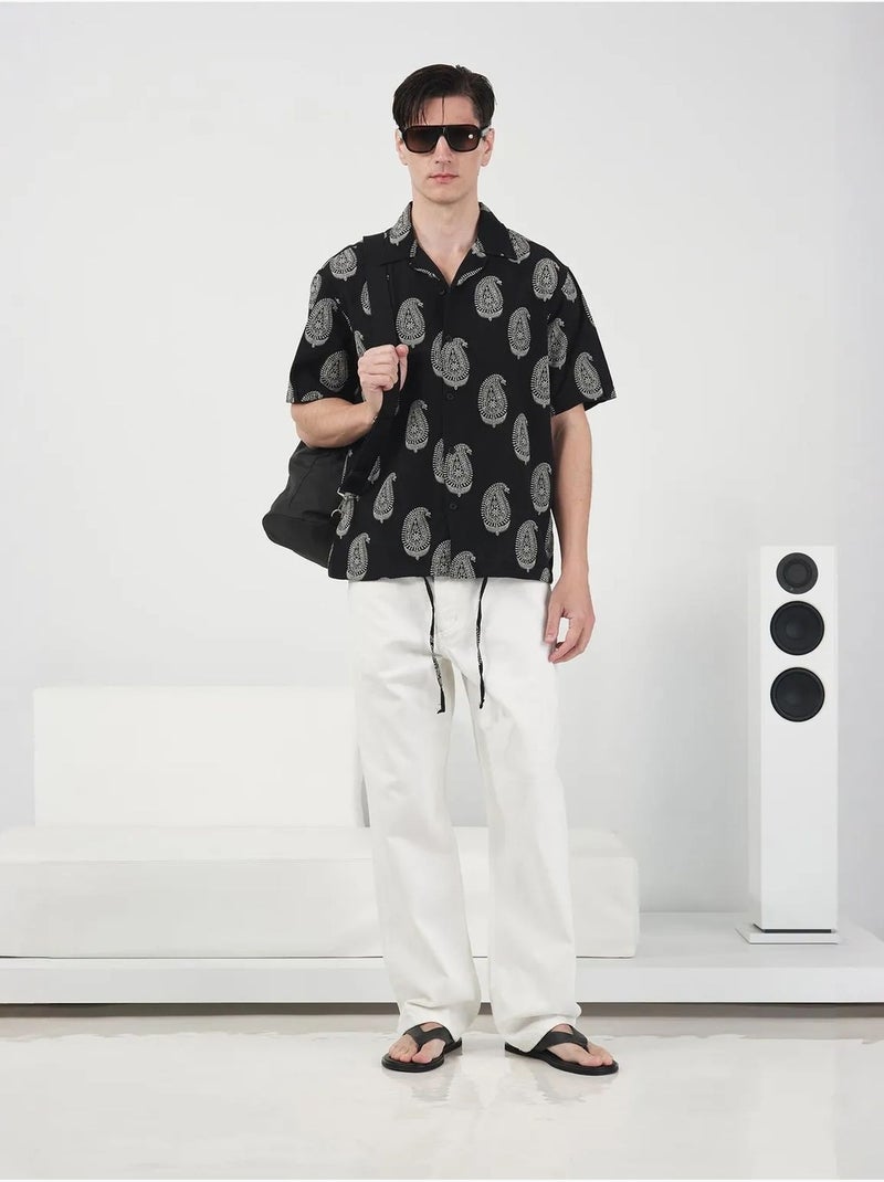 Camicia regular fit con stampa paisley e chiusura con bottoni giesto Nero - Kiabi