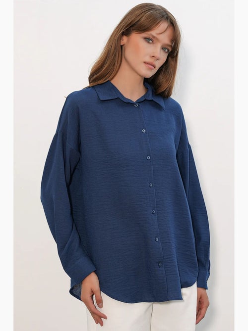 Camicia ricamata a maniche lunghe con chiusura a bottoni bdart - Kiabi Camicia ricamata a maniche lunghe con chiusura a bottoni bdart - Kiabi