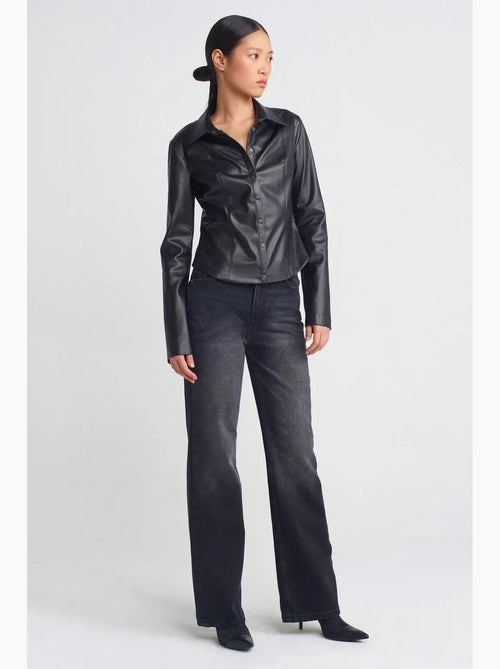 Camicia slim fit in ecopelle dilvin - Kiabi Camicia slim fit in ecopelle dilvin - Kiabi