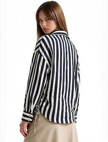 Camicia tessuta a righe con abbottonatura frontale busem