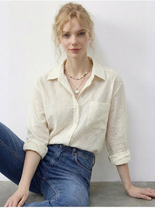 Camicia testurizzata abbottonata con vestibilità rilassata lucci - Kiabi Camicia testurizzata abbottonata con vestibilità rilassata lucci - Kiabi
