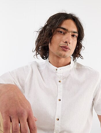 Camicia tinta unita a maniche corte e collo alla coreana in misto lino