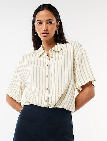 Camicia tinta unita a maniche corte