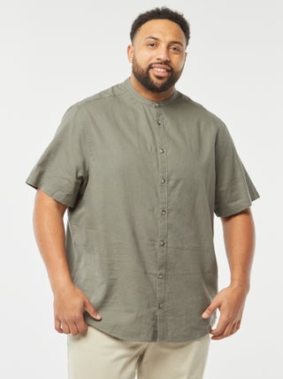 Camicia tinta unita a maniche corte in misto lino